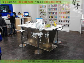 手机体验中岛展示柜 开放式展陈设计与用户体验的完美融合